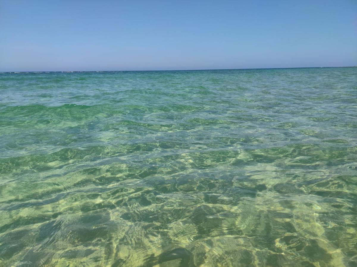 Casa Mediterranea con JACUZZI in Terrazza , vicino OSTUNI al Mare Specchiolla Esterno foto